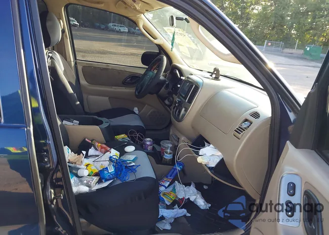 1FMYU93184DA02220: 43171132