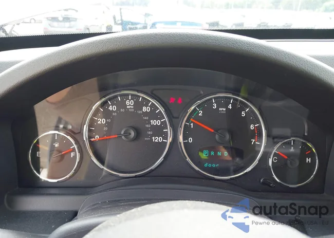 1C4PJLAK1CW174593: 43171147