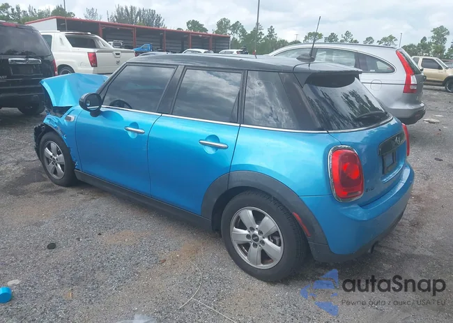 WMWXU1C58G2D11769: 43171172