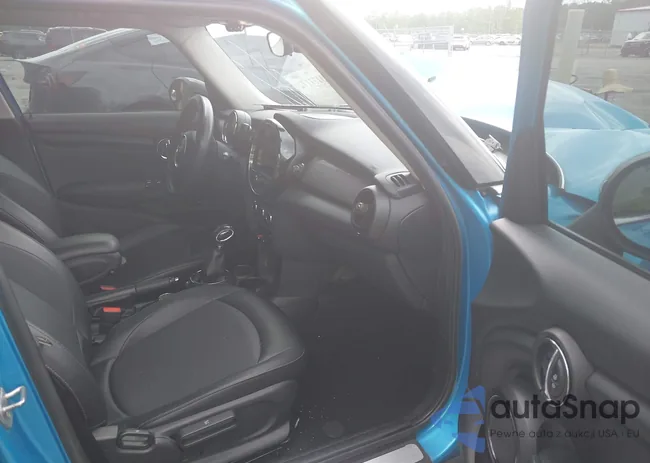 WMWXU1C58G2D11769: 43171172