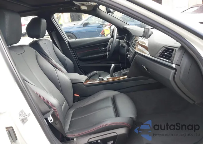 WBA3C1C53FK124887: 43171371