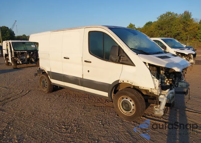 1FTYR1ZM7GKA03156: 43170859