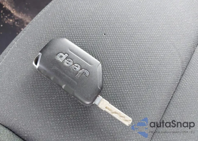 1C4HJXDG7JW152372: 43170885