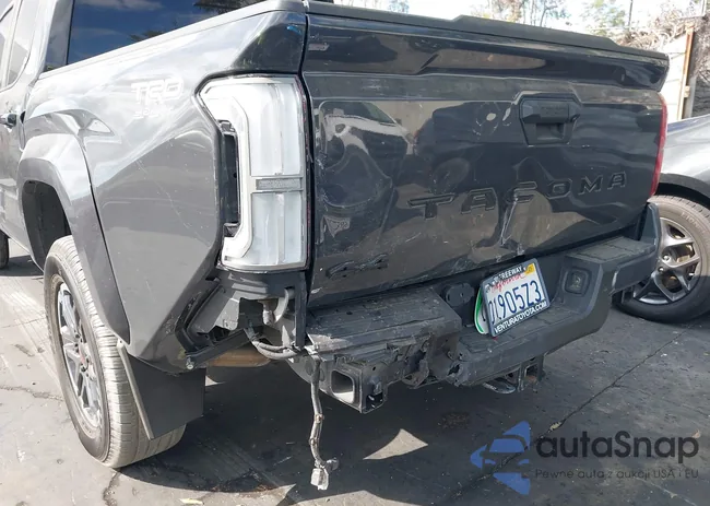 3TMLB5JN8RM012213: 43170894