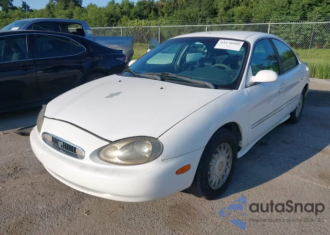 1MEFM50U7WA604631: 43170910