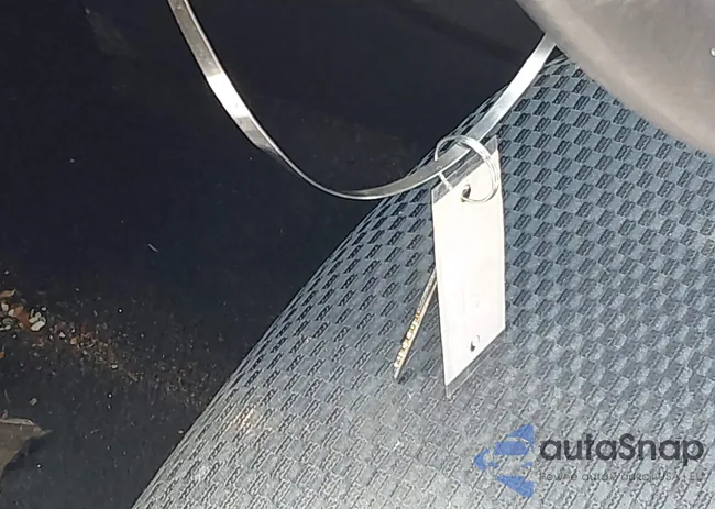 JTMBD32V285151900: 43170924