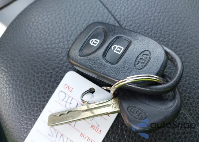 5XYKT3A65DG385530: 43172049