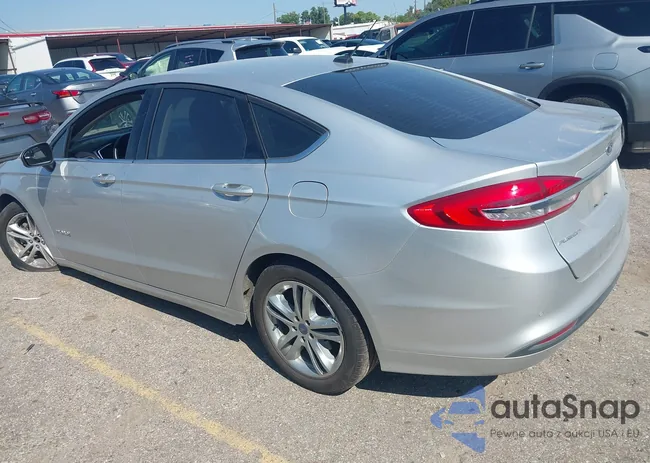 3FA6P0LU4JR162984: 43172125