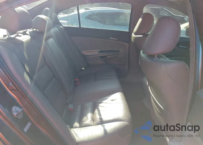 1HGCP26868A130034: 43172271