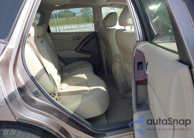 JN8AZ1MW1AW131052: 43172275