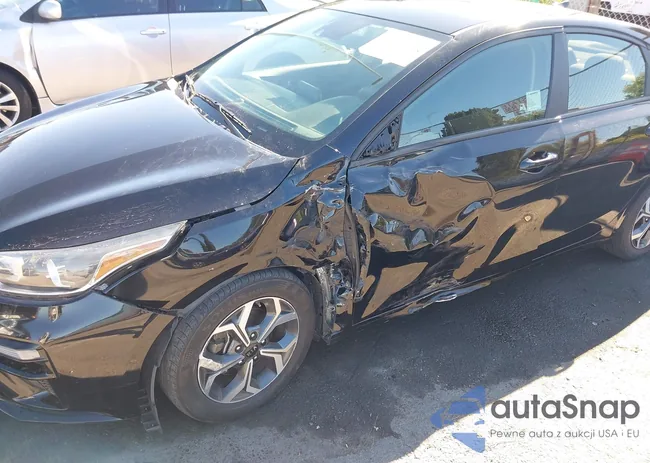 3KPF24AD3ME284248: 43172395