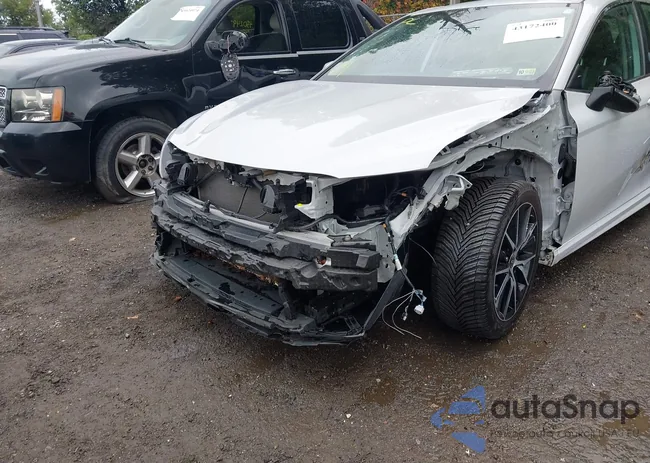 4T1G11AKXRU194555: 43172400