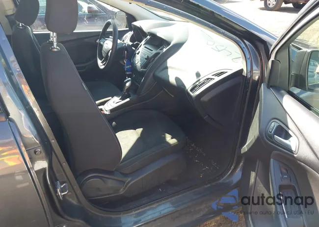 1FADP3F2XFL273709: 43172450