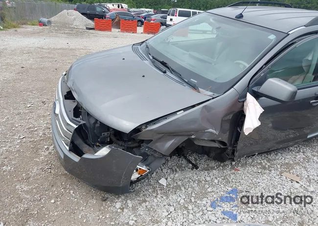 2FMDK3JCXABA93319: 43172484