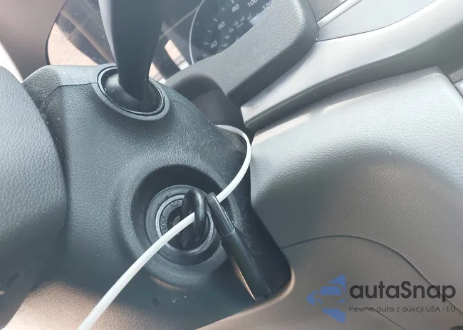 KMHD74LF2HU329464: 43171783