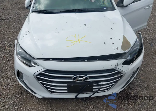 5NPD84LF0JH277852: 43173145