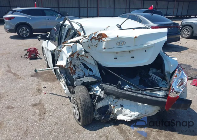 KMHCT4AE0EU636466: 43173205