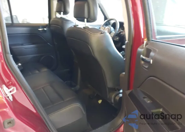 1C4NJRFB6GD651250: 43173260