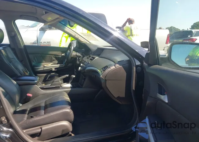 1HGCP26848A097907: 43173309