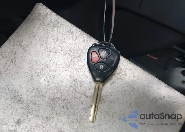 JTLKE50E191096977: 43173335