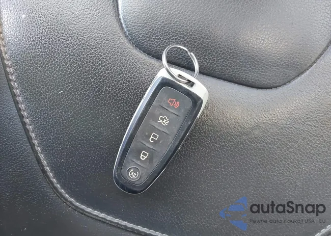 1FADP3N21JL230788: 43173378