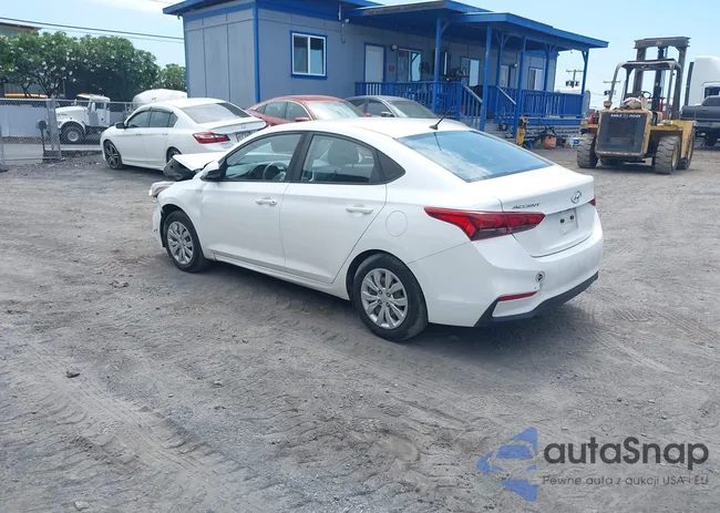 3KPC24A39KE086832: 43173471