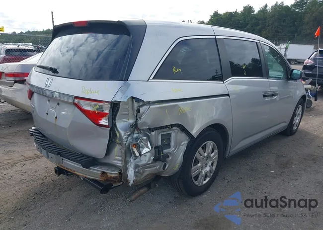 5FNRL5H24CB121329: 43172651