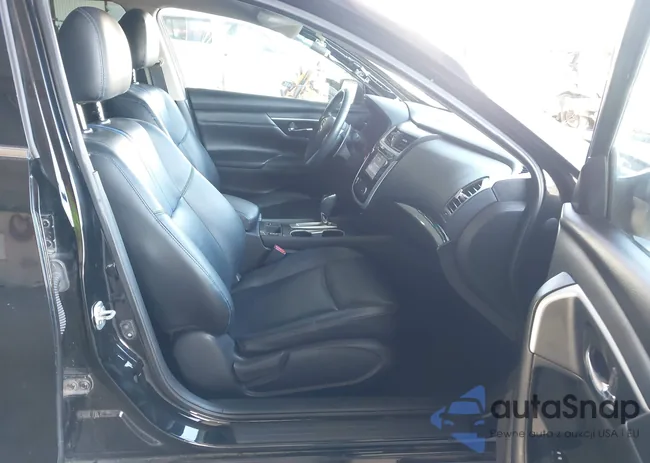 1N4AL3AP9JC158559: 43172677