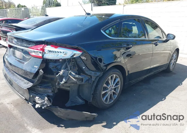 3FA6P0H75HR214345: 43172798