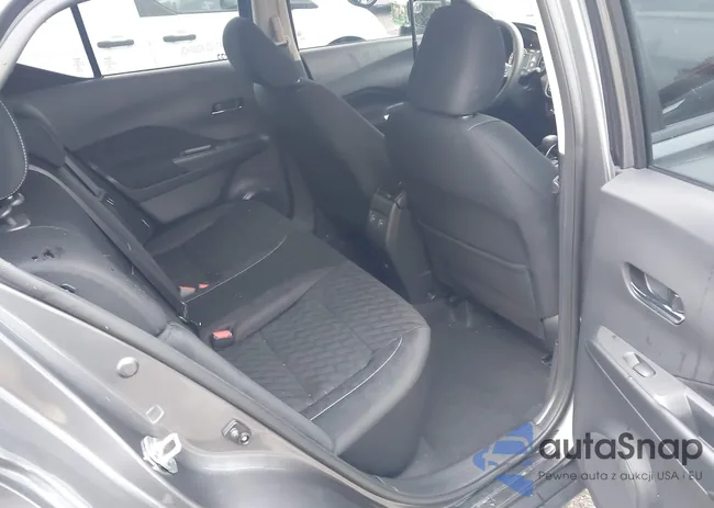 3N1CP5CVXML552422: 43172872