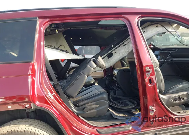 1C4RJKBG8S8683080: 43174039