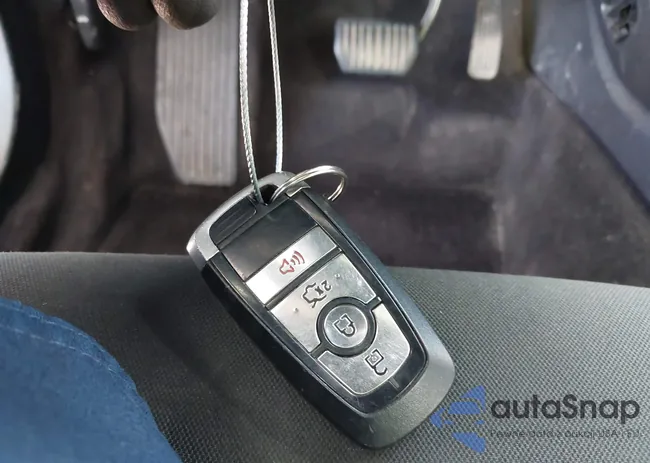 3FA6P0HDXHR246701: 43174170