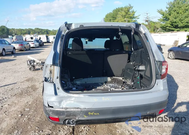 5FNYF6H33NB090370: 43174183