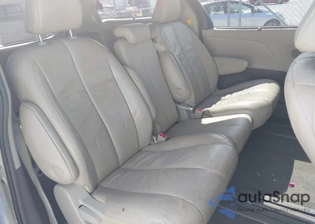 5TDYK3DC3BS059076: 43174210