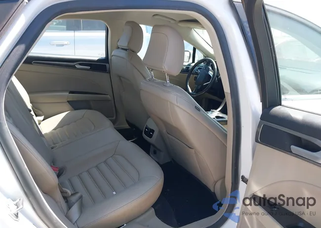 3FA6P0CD6LR177957: 43174220