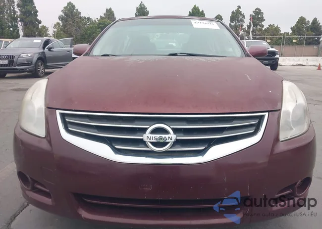 1N4AL2AP0BC141676: 43174226