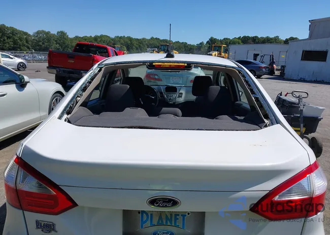 3FADP4AJ7HM103832: 43174259