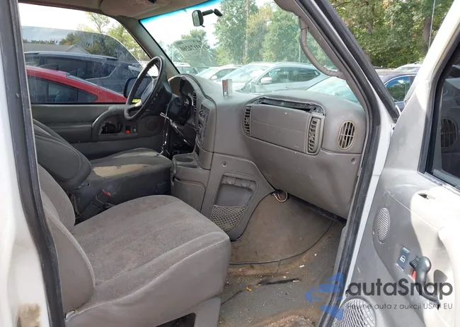 1GNDM19X04B127117: 43174260