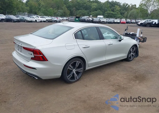 7JRA22TL9LG036458: 43174275