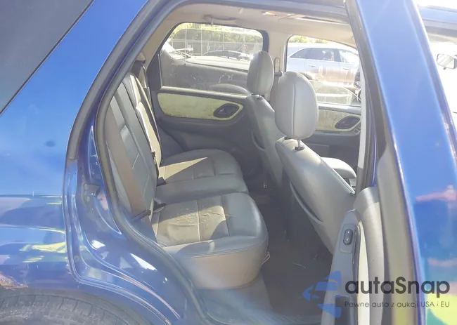 1FMYU931X6KA32561: 43174286