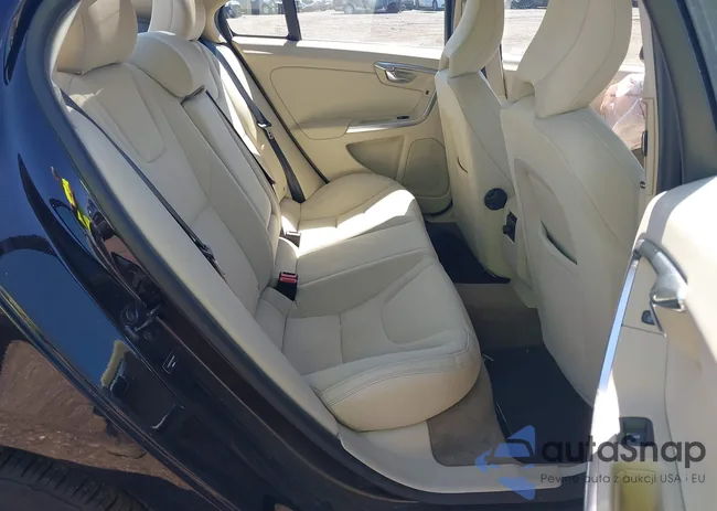 YV1622FS2C2118191: 43174404