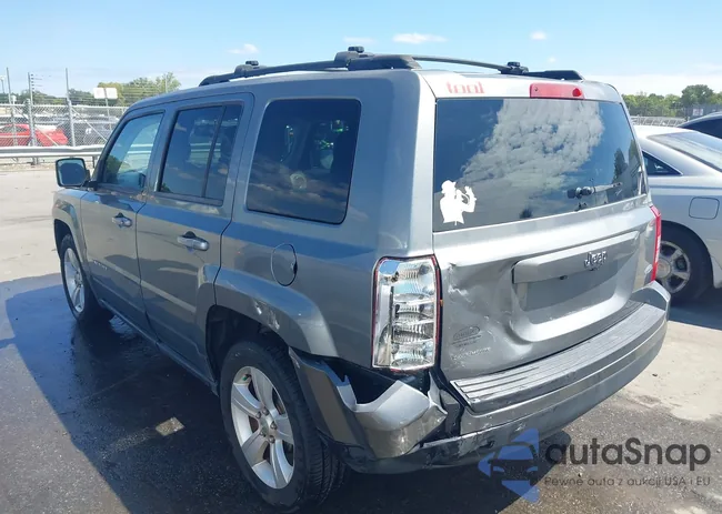 1C4NJPFA5DD213780: 43174552