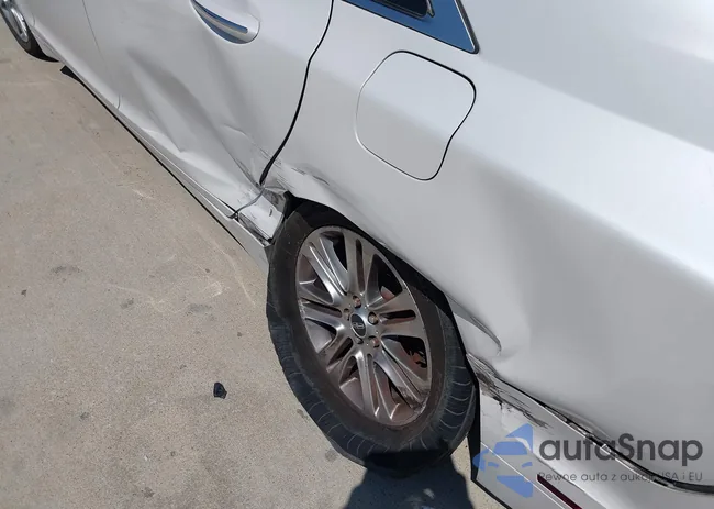 3LN6L2LU2DR827317: 43173642