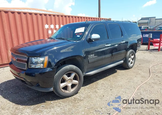 1GNUCJE03AR276636: 43173698