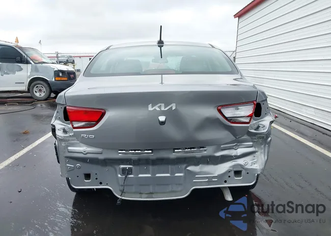 3KPA24AD1PE619988: 43173731