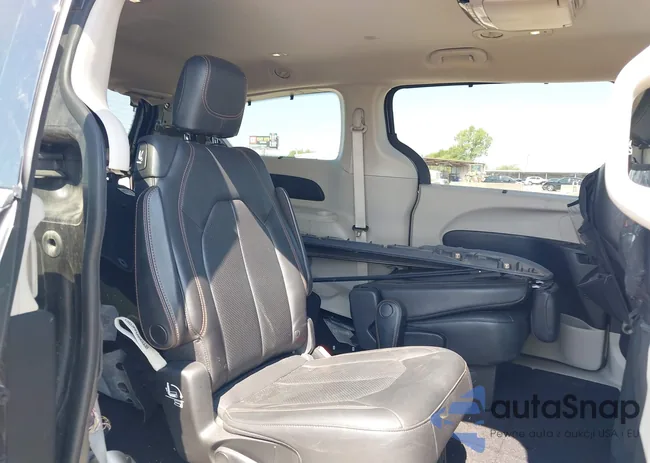 2C4RC1BG5LR247667: 43173783