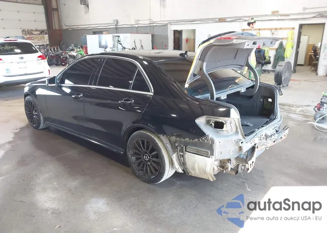 WDDHF8JB0FB133506: 43173842