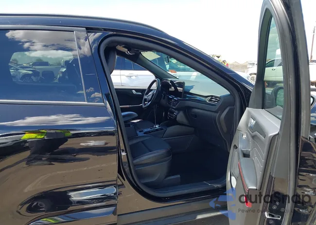 1FMCU0MN7RUB27000: 43175014