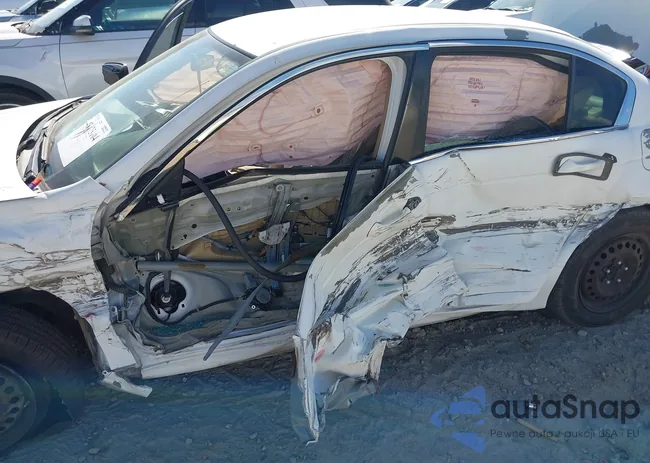 1HGCP2F39AA067408: 43175104