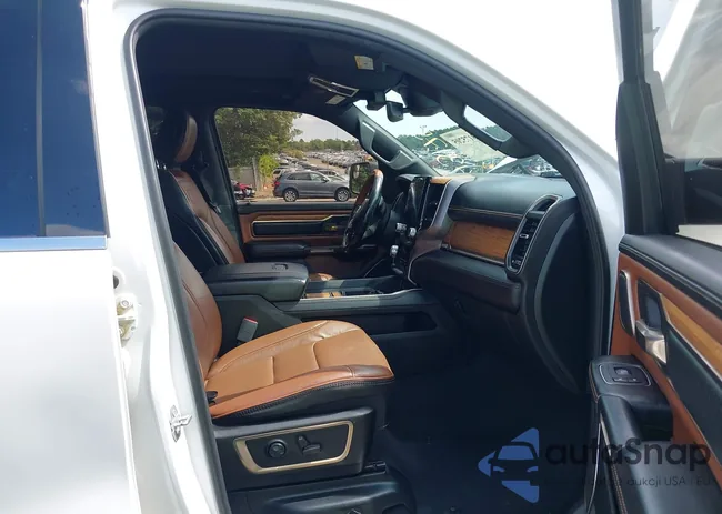 1C6SRFKT5KN708847: 43175205